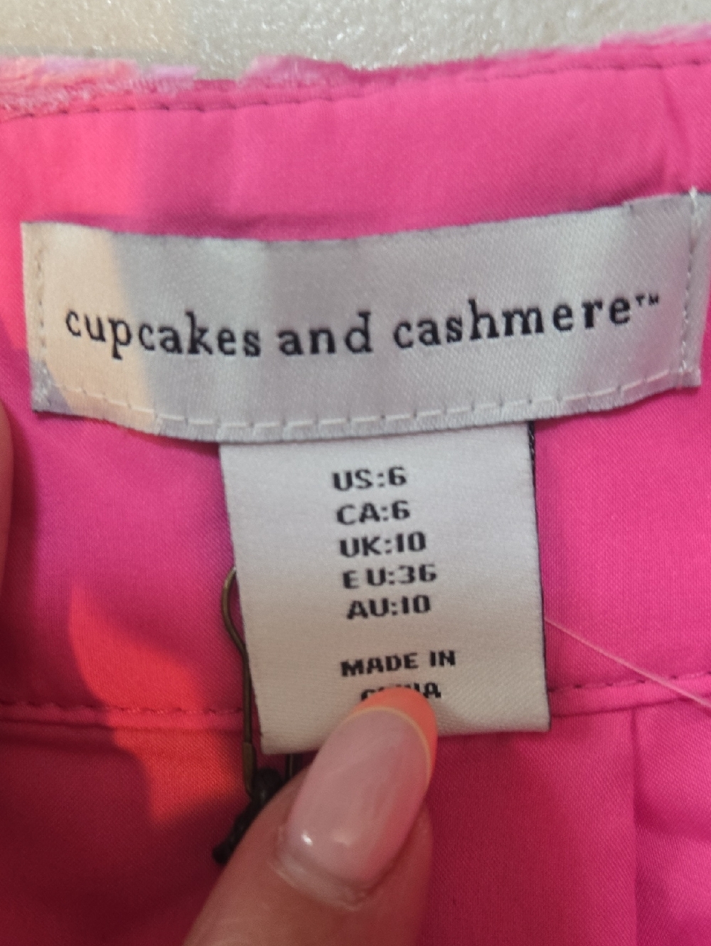 New Cupcakes and Cashmere Pink Velvet Hearts Mini Skirt - Picture 4 of 10